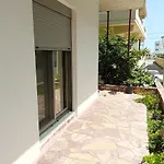 Georgia\'S House